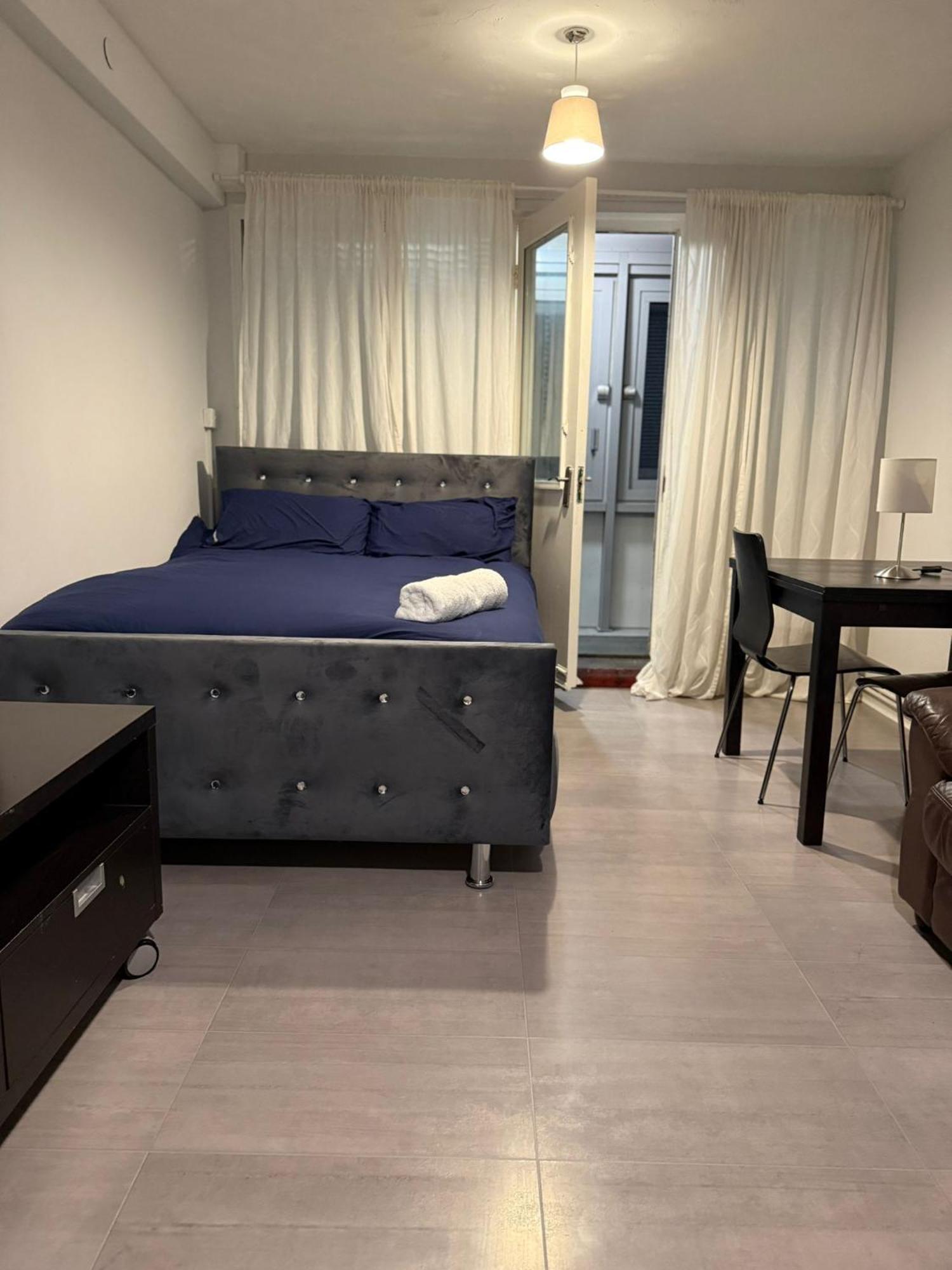 Normanton Apartment Бирмингам Екстериор снимка